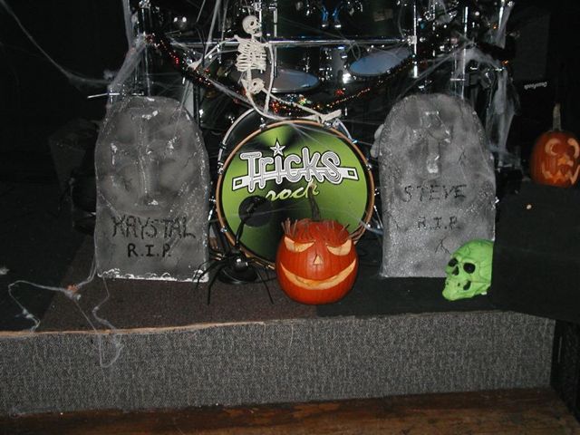 Oct 30 Halloween at Stan's in Dorr