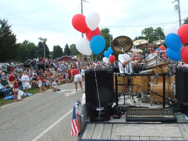 July 4 Steve Dorr Parade