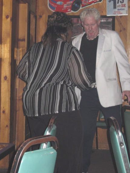 Sep 22, Log Cabin