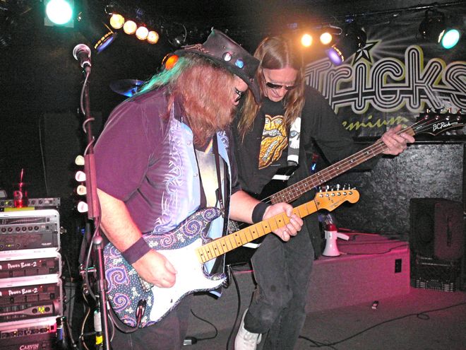 Dec 28 Hilliards